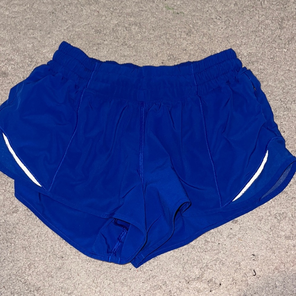 lulu lemon hotty hot shorts